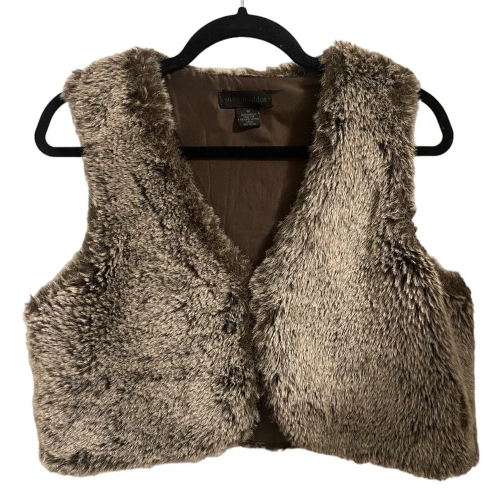 Steve Madden | Crop Faux Fur Vest
